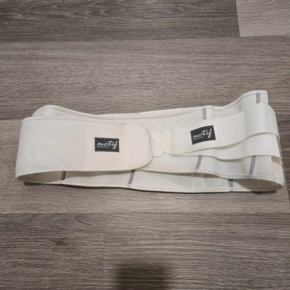 Motif White Maternity Support Belt